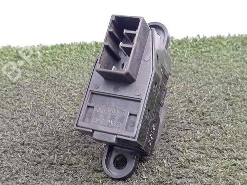 Right front window switch HYUNDAI H-1 / STAREX Bus (A1) 2.5 CRDi | BP5688439I26 