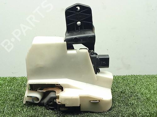 Cerradura puerta delantera derecha VW PASSAT B5.5 (3B3) 1.9 TDI (101 hp) 29351026