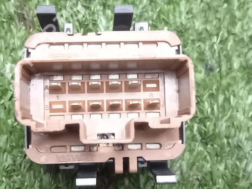 Right front window switch RENAULT MEGANE II Estate (KM0/1_) 1.5 dCi (KM16, KM1E) | BP34630949I26 - Image 2