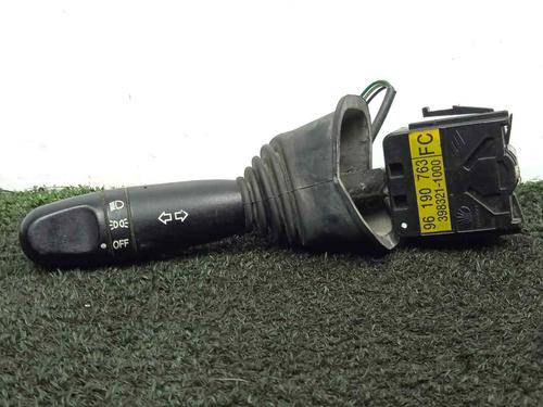 Used Headlight switch DAEWOO NUBIRA Saloon (J100) 1.6 16V (103 hp) 5726211