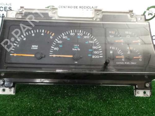 Used Instrument cluster CHRYSLER VOYAGER / GRAND VOYAGER III (GS_, NS_) 2.5 TD (116 hp) 5721242