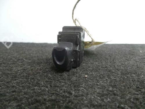 Used Right front window switch DAEWOO MATIZ (M100, M150) [1998-2025]  12207871