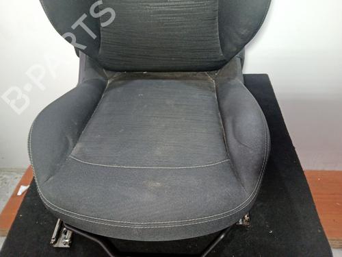 Right front seat PEUGEOT 208 I (CA_, CC_) 1.6 HDi / BlueHDi 75 | BP23950048C16 