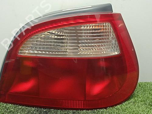 Right taillight RENAULT MEGANE I (BA0/1_) 1.6 16V (BA04, BA0B, BA11, BA1J, BA16, BA19, BA1K, BA1V,... 7700428321 | 5.PUERTAS | 2.SERIE