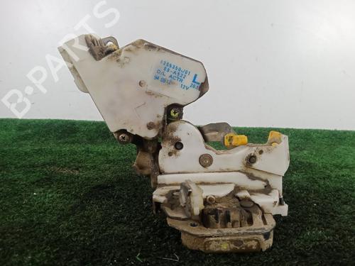 Used Rear left lock Rear left lock NISSAN TERRANO II (R20) [1992-2007] 33703530 33703530