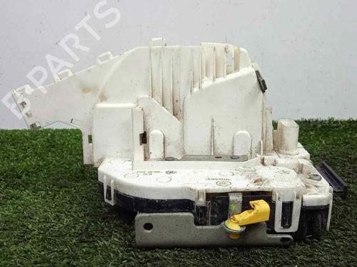 Used Front left lock FIAT FREEMONT (345_) 2.0 JTD 4x4 (170 hp) 13755639