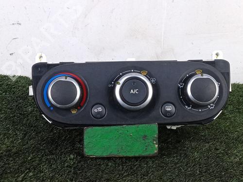 Commande Chauffage RENAULT CLIO IV Grandtour (KH_) 1.5 dCi 90 (KHN3, KHN4) (90 hp) 31971430