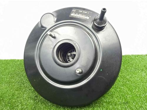 Used Servo brake TOYOTA YARIS (_P13_) 1.3 (NSP130_, NSP130) (99 hp) 10213470