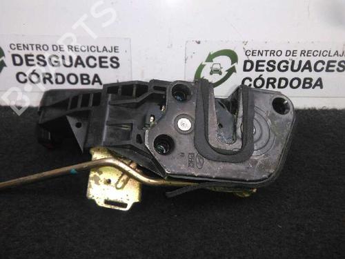 Used Front right lock HYUNDAI TERRACAN (HP) [2001-2008]  5930871