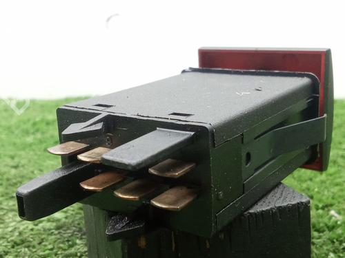 Warning switch SEAT LEON (1M1) 1.6 16 V | BP39650116I22 - Image 2