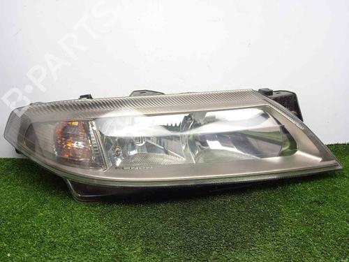 Used Right headlight RENAULT LAGUNA II Grandtour (KG0/1_) 1.9 dCi (KG0G) (120 hp) 12210755