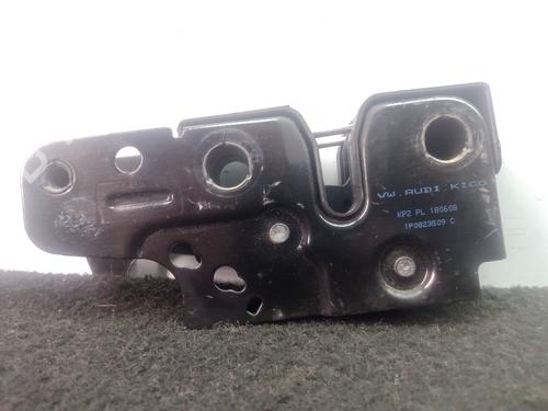 Used Hood lock SEAT LEON (1P1) 2.0 TDI 16V (140 hp) 22601447