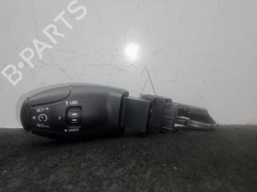 Used Switch Switch PEUGEOT 5008 (0U_, 0E_) 1.6 HDi (110 hp) 32979645 32979645