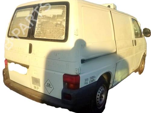 Left headlight VW TRANSPORTER T4 Van (70A, 70H, 7DA, 7DH) 1.9 TD | BP32138372C28 