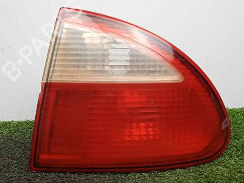 Used Right taillight SEAT LEON (1M1) 1.9 TDI (110 hp) 16437459