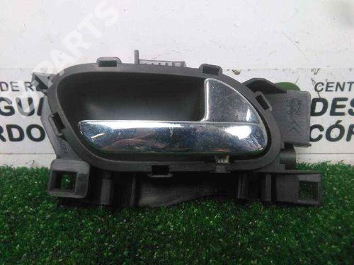 Used Front right interior door handle Front right interior door handle CITROËN C4 Picasso I MPV (UD_) 2.0 HDi 138 (136 hp) 10914178 10914178