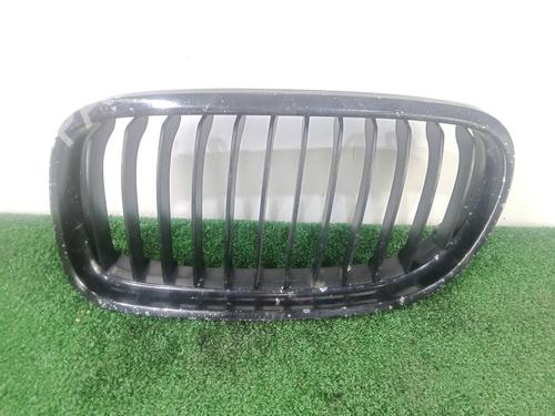 Grill Grill BMW 3 (E90) 318 d (143 hp) 39880435 39880435