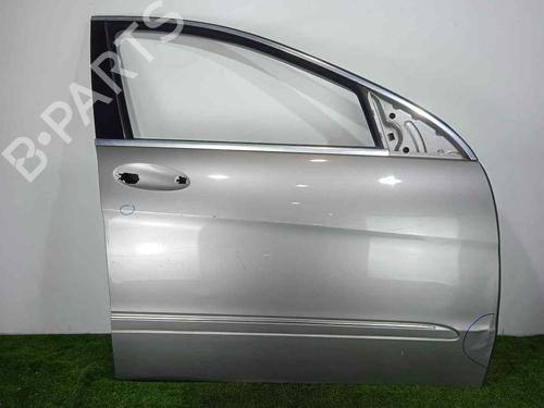 Used Right front door MERCEDES-BENZ R-CLASS (W251, V251) [2005-2017]  21174594