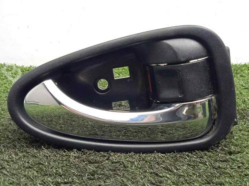 Used Front right interior door handle TOYOTA AVENSIS Saloon (_T27_) 2.2 D-4D (ADT271_, ADT271R) (150 hp) 18325938