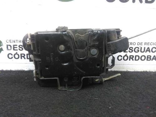 Cerradura puerta delantera derecha SEAT CORDOBA (6K2) 1.6 (75 hp) 5712471