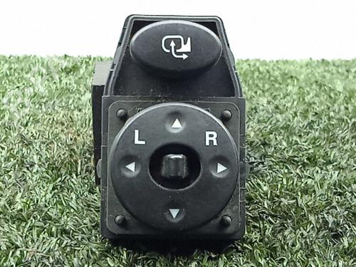 Used Mirror switch Mirror switch SSANGYONG REXTON W / REXTON 2.0 Xdi All-wheel Drive (155 hp) 34647589 34647589