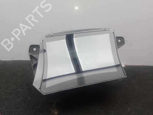 Used Display monitor BMW 5 (G30, F90) 520 d (190 hp) 24058144