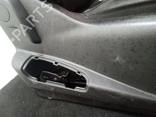Right front seat RENAULT MEGANE IV Hatchback (B9A/M/N_) 1.5 dCi 90 (B9A1) | BP24239194C16 