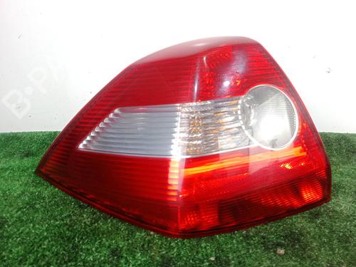 left-taillight-renault-megane-ii-saloon-lm01_-2003-32003106 main image