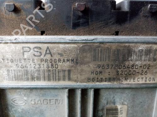 Engine control unit (ECU) CITROËN SAXO (S0, S1) 1.4 VTS | BP9735642M57 