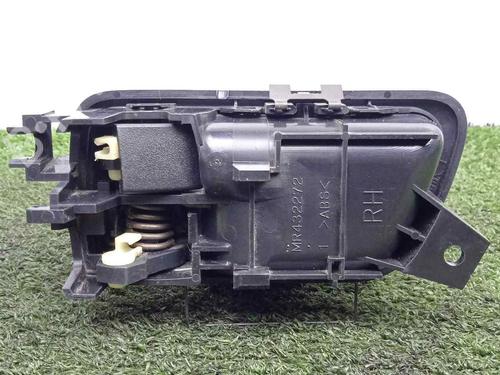 Front right interior door handle MITSUBISHI PAJERO IV (V8_W, V9_W) 3.2 DI-D 4WD (V98W, V88W) | BP17486857I14 