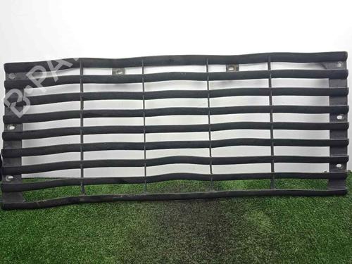 Used Grille LAND ROVER 88/109 MK III Closed Off-Road Vehicle [1971-1986]  18461109
