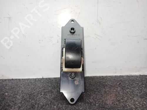 Used Right rear window switch Right rear window switch CITROËN C4 AIRCROSS 1.8 HDi 150 AWC (150 hp) 39684587 39684587