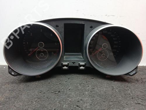 instrument-cluster-vw-golf-vi-5k1-2008-2009-2010-2011-2012-2013-2014-40236895 main image