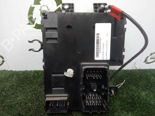 Fuse box KIA CARNIVAL / GRAND CARNIVAL III (VQ)  | BP6889675E1 