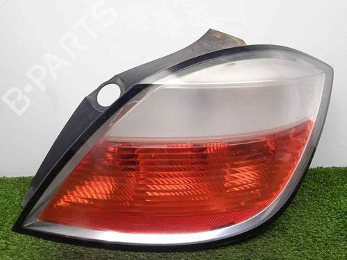 Used Right taillight OPEL ASTRA H (A04) [2004-2014]  16820375