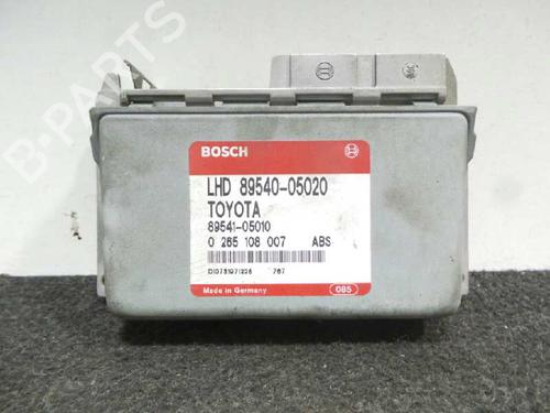 Used Control unit TOYOTA CARINA E VI (_T19_) 2.0 GLI (ST191) (133 hp) 5710290