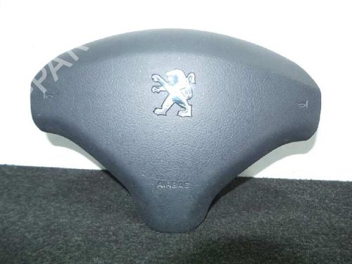 Used Driver airbag PEUGEOT 5008 (0U_, 0E_) 1.6 16V (120 hp) 5709936