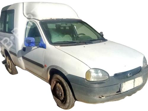 Left taillight OPEL COMBO Box Body/MPV (71_) 1.7 D | BP31176783C34