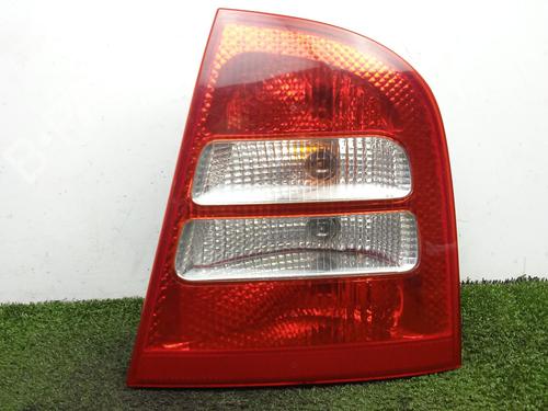Used Right taillight SKODA OCTAVIA I (1U2) 1.6 (102 hp) 30902656