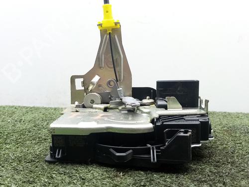 Used Rear left lock Rear left lock LAND ROVER DISCOVERY V (L462) 2.0 Sd4 4x4 (241 hp) 34341627 34341627