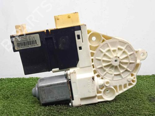 Vindusheismotor høyre foran CITROËN C4 Coupe (LA_) 1.6 16V (109 hp) 30006933