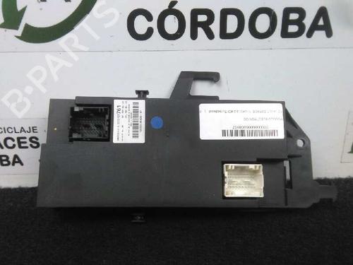 Used Electronic module RENAULT ESPACE IV (JK0/1_) [2002-2025]  5700210