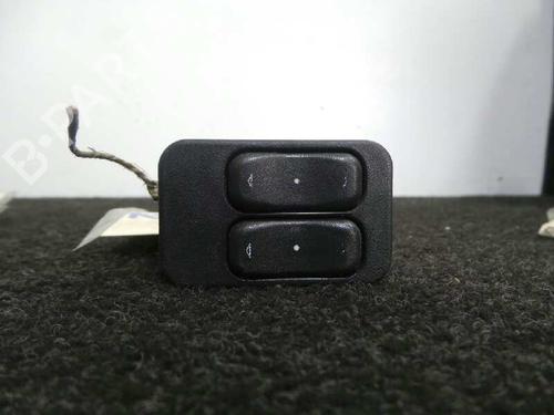 Fensterheberschalter links vorne für OPEL MERIVA A MPV (X03) 1.3 CDTI (E75) (69 hp) 12208413