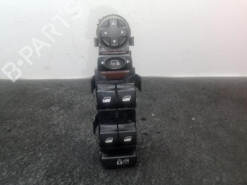 Used Left front window switch Left front window switch PEUGEOT 5008 (0U_, 0E_) 1.6 HDi (110 hp) 36597540 36597540