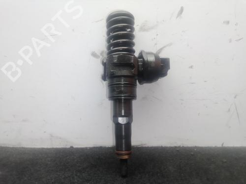 Used Injector SEAT LEON (1P1) 1.9 TDI (105 hp) 27611759