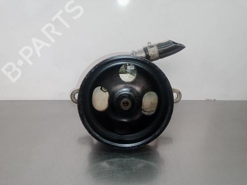 Used Steering pump NISSAN X-TRAIL I (T30) 2.5 4x4 (165 hp) 10242384