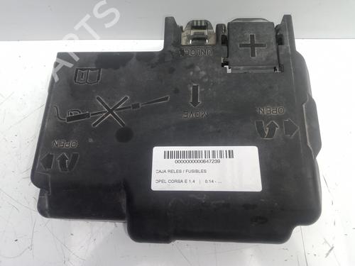 Sikringsdåse OPEL CORSA E (X15) 1.4 (08, 68) (90 hp) 15481547