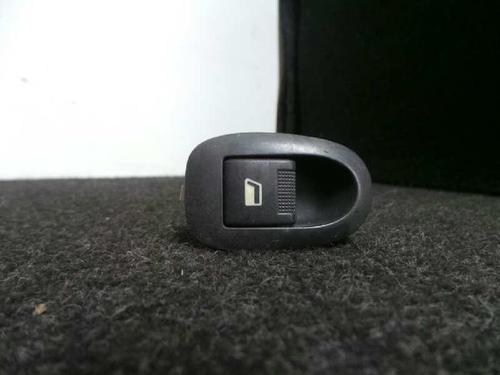 Used Left rear window switch PEUGEOT 406 (8B) 2.0 HDI 110 (109 hp) 12208223