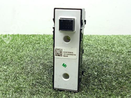 Right rear window switch HYUNDAI i30 FASTBACK (PDE, PDEN) 2.0 N | BP35900869I28 - Image 2