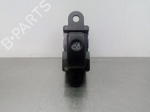 Used Right front window switch HYUNDAI ATOS PRIME (MX) [1999-2025]  21552607